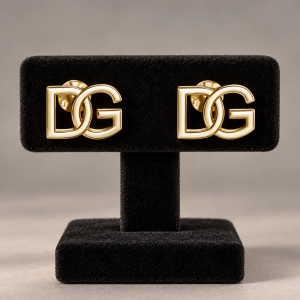 interlocking gold d and g earrings